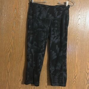 EUC Black Active Old Navy Biker Shorts . Size (M)
